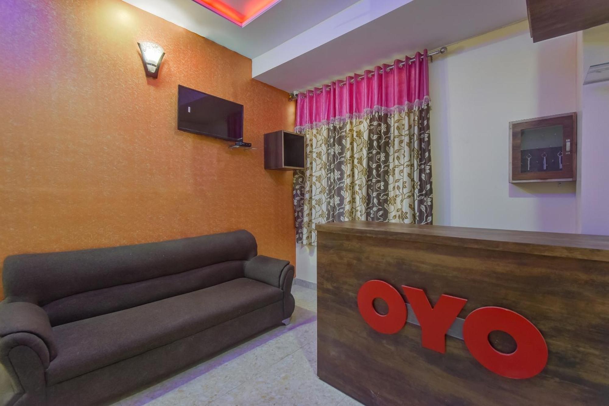 Oyo62907皇家蓝酒店 斋浦尔 外观 照片